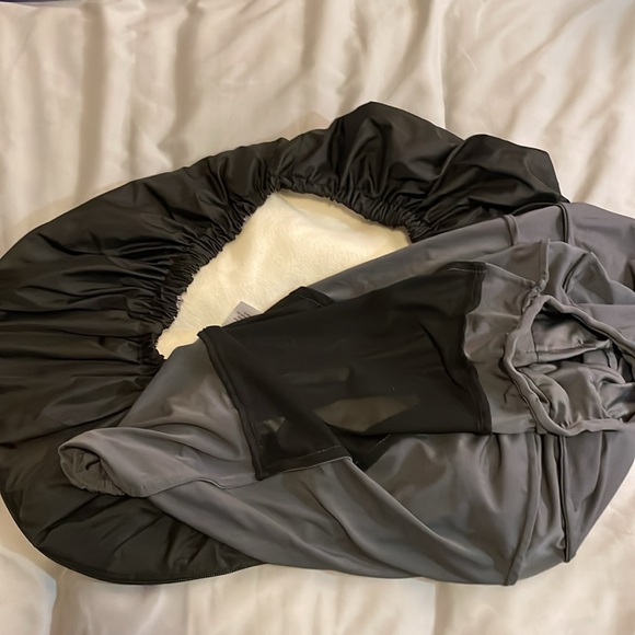 Skip hop car seat wind, warmer cover UPF 40+ - Picture 6 of 13